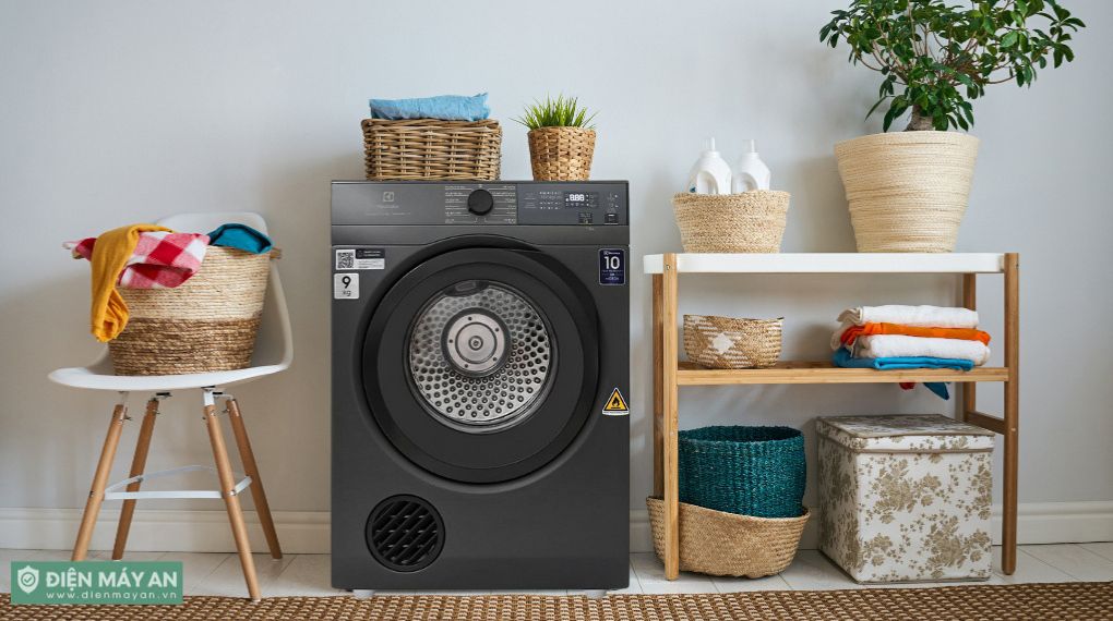 Máy Sấy Thông Hơi Electrolux UltimateCare 9 Kg EDV904N3SC